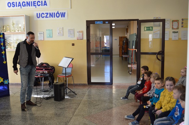 SP Sokołowiec - Koncertowo i wesoło…..